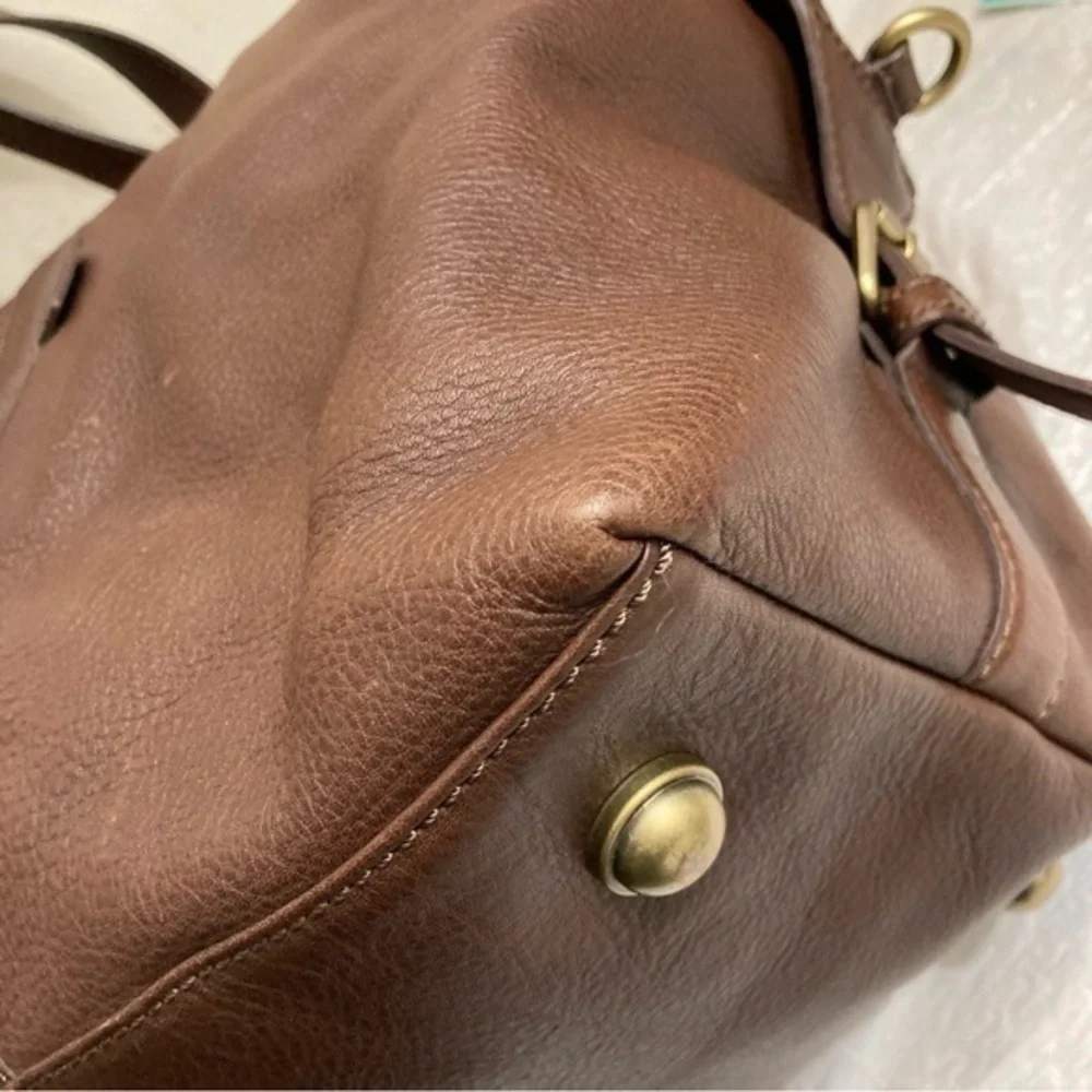 Fossil brown leather duffle travel bag unisex awesome